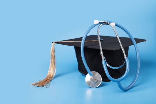 Shutterstock diplomepharmacie20 0
