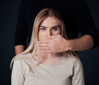 Shutterstock violenceconjugaleassociation
