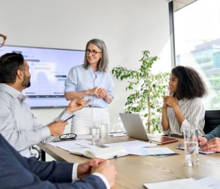 Shutterstock negotravailsenior