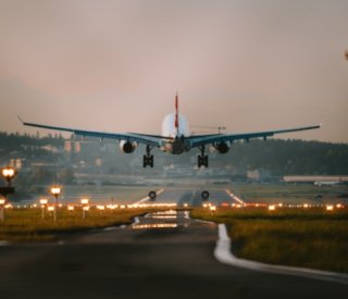 Shutterstock taxetransportaerien