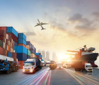 Shutterstock FLautotransort