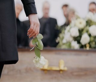 shutterstock prestationsfuneraires